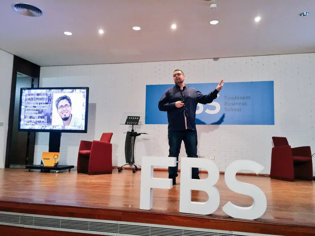 Conferencia sobre Linkedin en Fundesem Business School